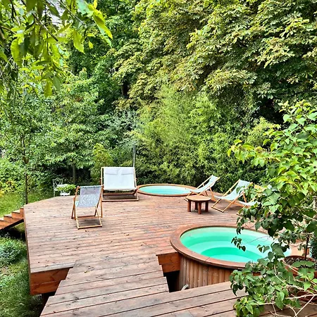 Maison Des Marronniers Bed & Breakfast