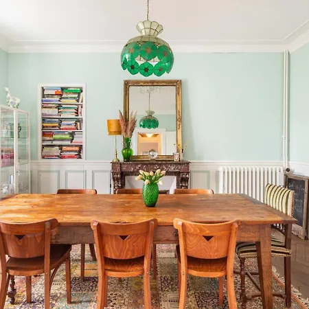 Maison Des Marronniers Bed & Breakfast